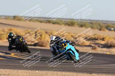 media/Nov-17-2024-CVMA (Sun) [[1fec520723]]/Race 17-Amateur Supersport Middleweight/